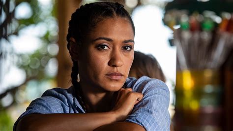 is florence coming back death in paradise